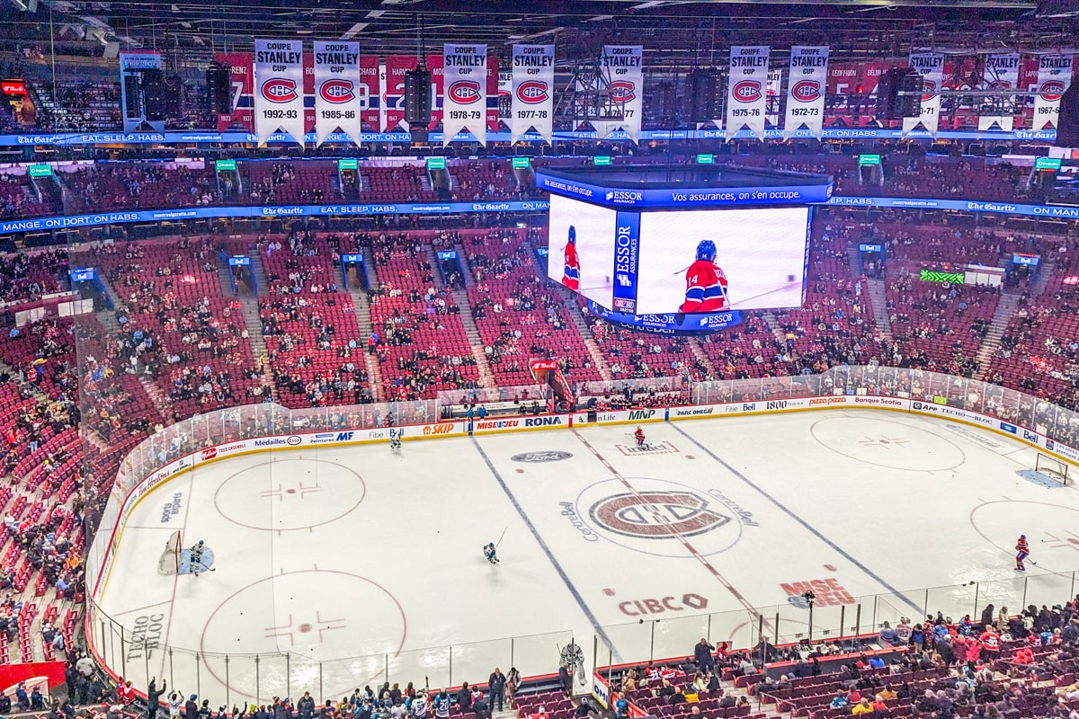 Match de Hockey sur Glace à Montréal