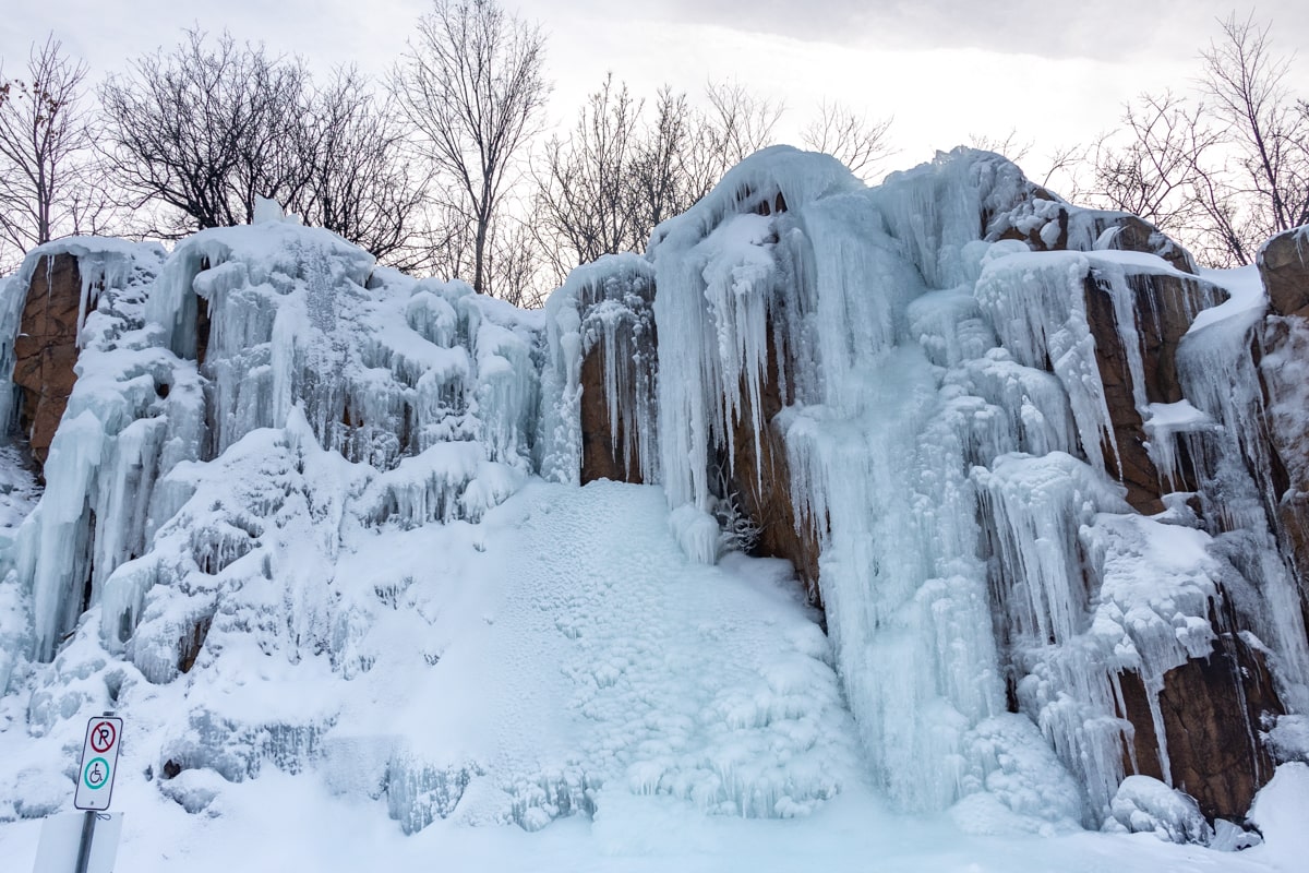 Cascade de glace à Montréal