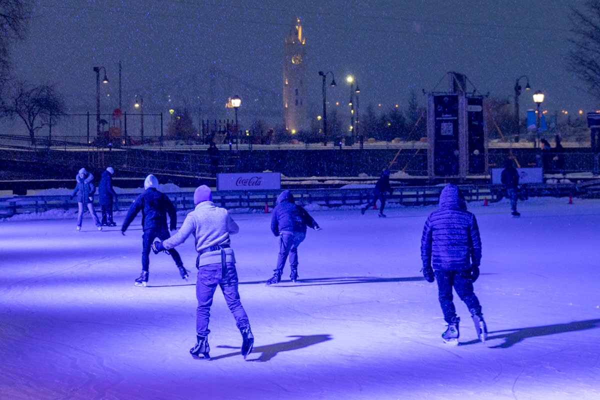 Patinoire sur le Vieux Port de Montréal