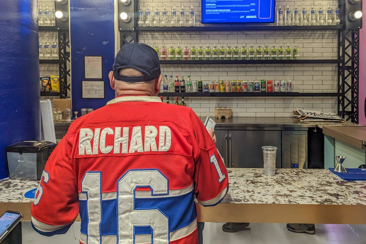 Stand de bière au Centre Bell à Montréal