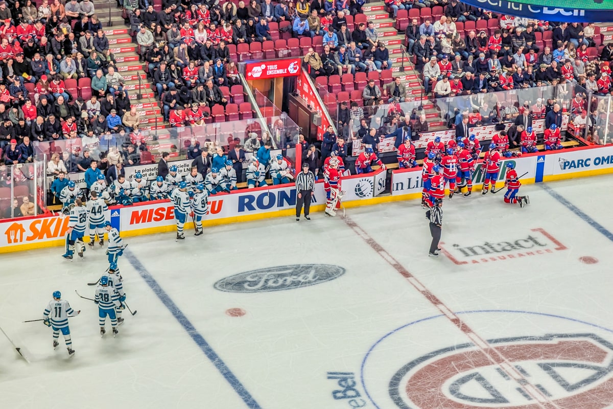 Joueur d'un match de Hockey sur Glace