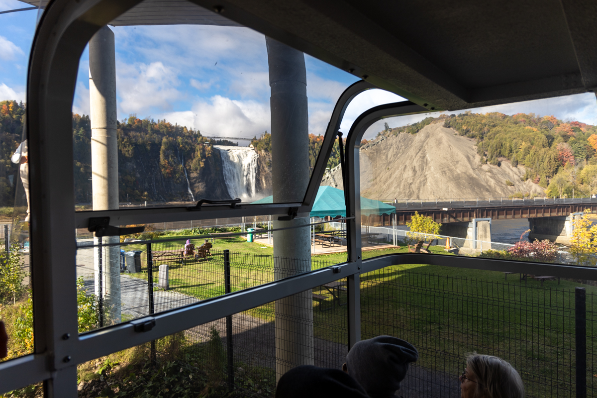 Vue du bas du téléphérique à Montmorency