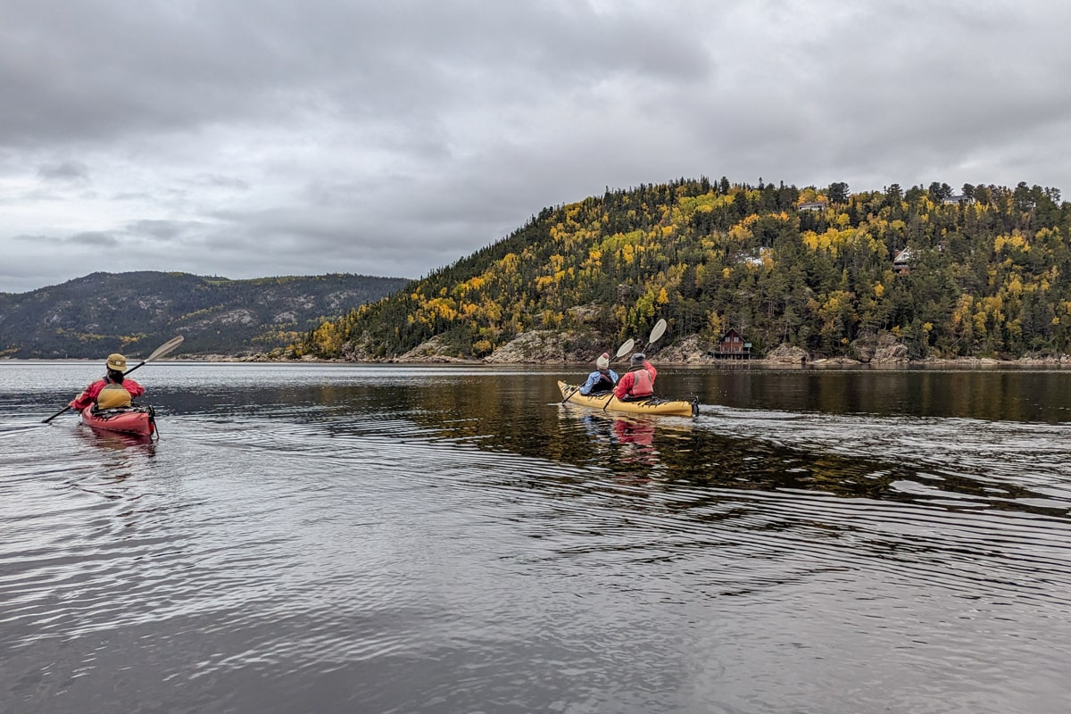 Une sortie en mer, en kayak, pour le coucher de soleil