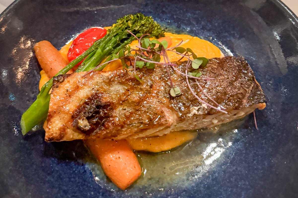Plat au restaurant la maison du pêcheur à Percé